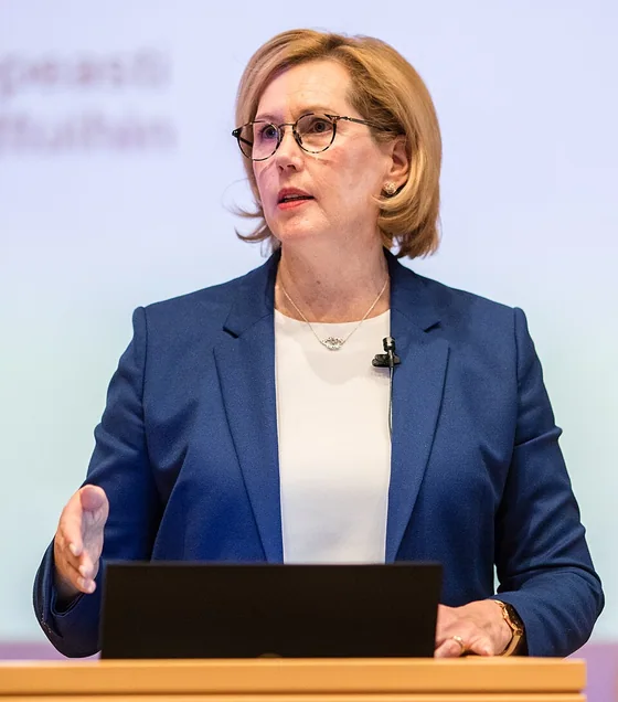Tuula Haatainen